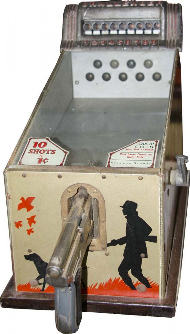 1 ¢ ABT Challenger Hunting Target Pistol Game: Still has the original A.B.T. Mfg Co. label inside showing the manufacture date in 1946. Includes keys. Condition (Very good). Size 10" x 29" x 16"