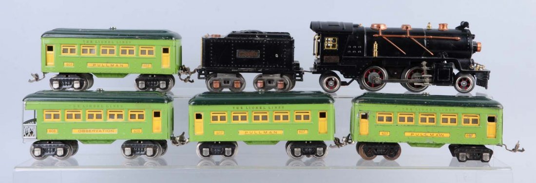 Lionel 262 L&T 607, 608 Passenger Cars.: 262 steam locomotive has the hand reverse, is complete, all original, and has a few minor paint chips. 262 T tender is complete, all original, and has some scratches and paint chips. 607 pullman two-t