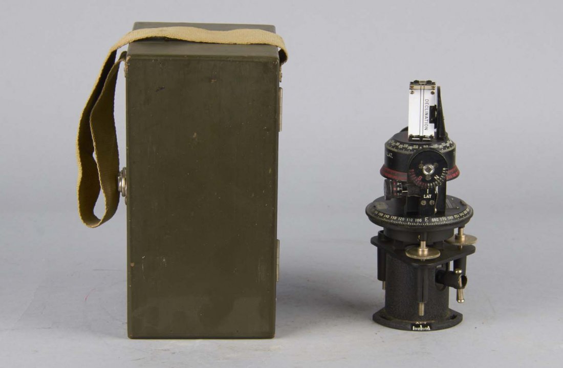 Sperti Inc. Astro-Compass MK II In Carrying Case: Includes wood case. Condition (Very good). Size 10" x 5" x 6"