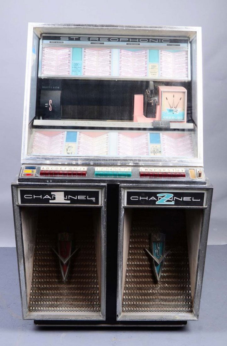 Multi-Coin Seeburg Stereophonic Phonograph Jukebox (1 of 3)