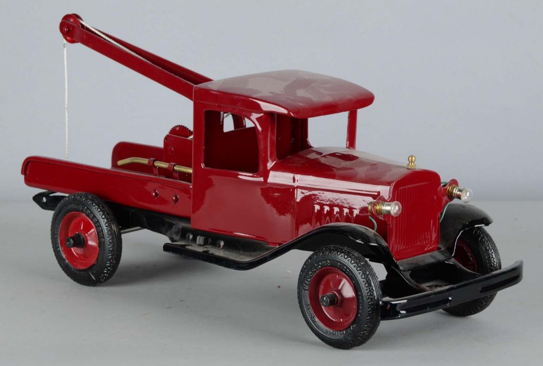 Pressed Steel Buddy L Tow Truck (1 of 2)