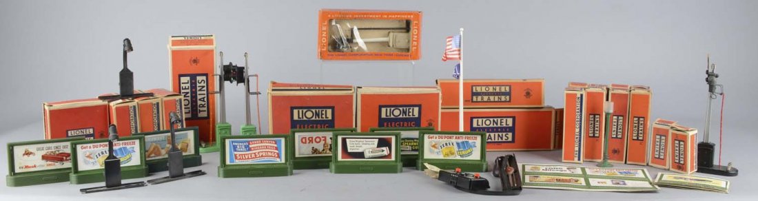 Lot Of 24+: Lionel Train Layout Accessories (1 of 3)
