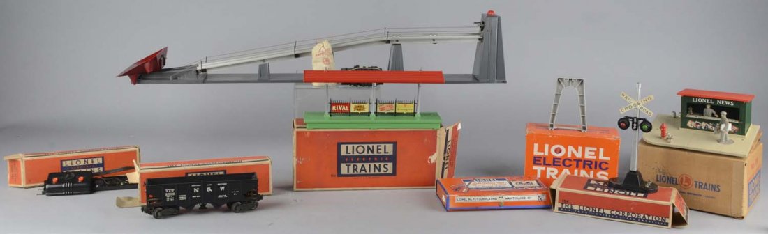 Lot Of 7: Lionel Train Accessories (1 of 3)