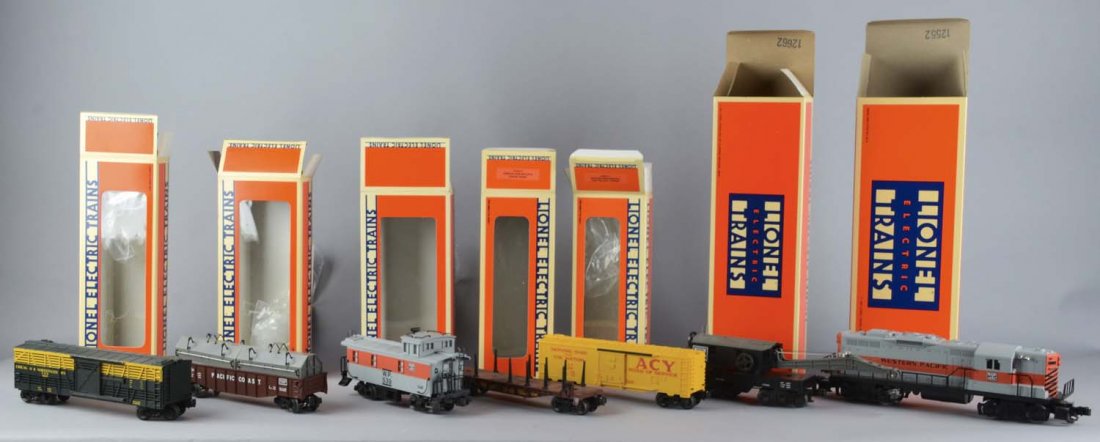Complete Lionel Electric Feather River Train Set (1 of 6)
