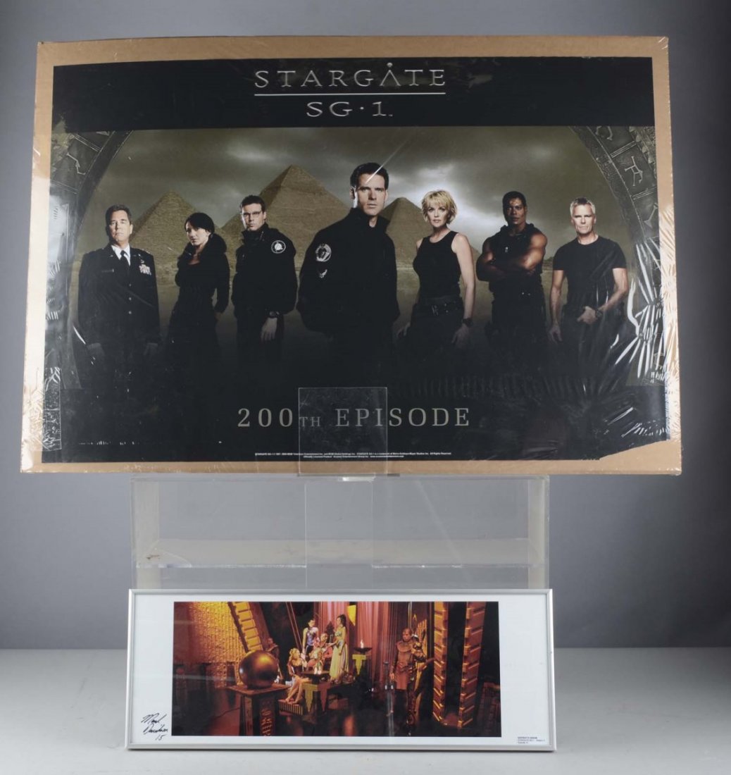 Lot of 5: Stargate SG-1 Set Photos & Memorabilia (1 of 2)