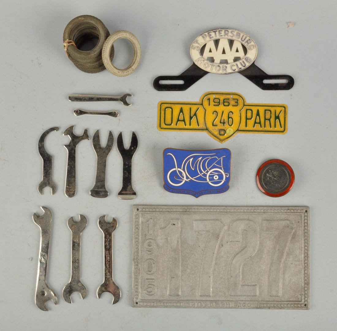 Large Grouping Of Automobilia Pieces. (1 of 1)