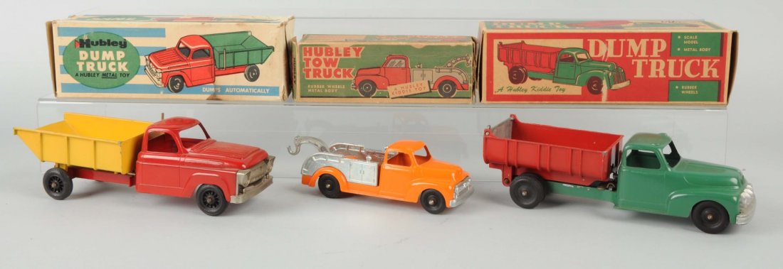 Lot of 3: Hubley Metal Trucks with Boxes. (1 of 1)