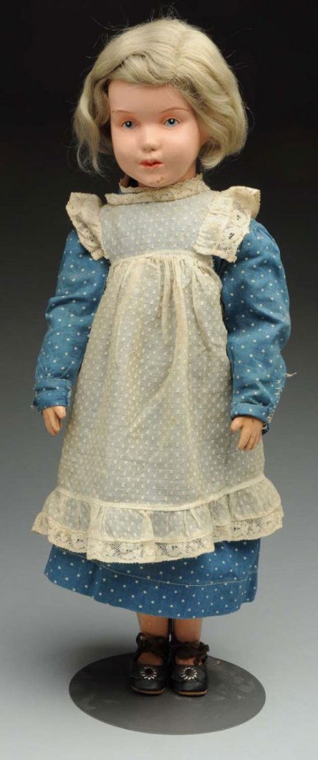 Sweet Schoenhut Character Doll. (1 of 2)