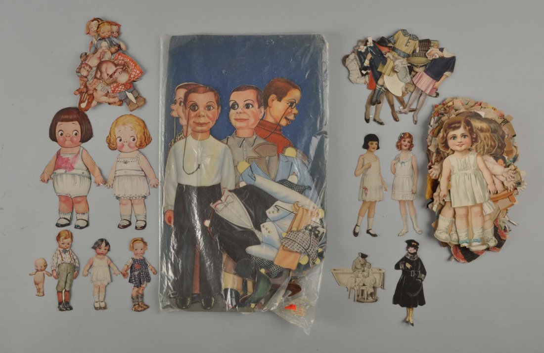 Lot Of 5: Assorted Loose Paper Dolls. (1 of 1)