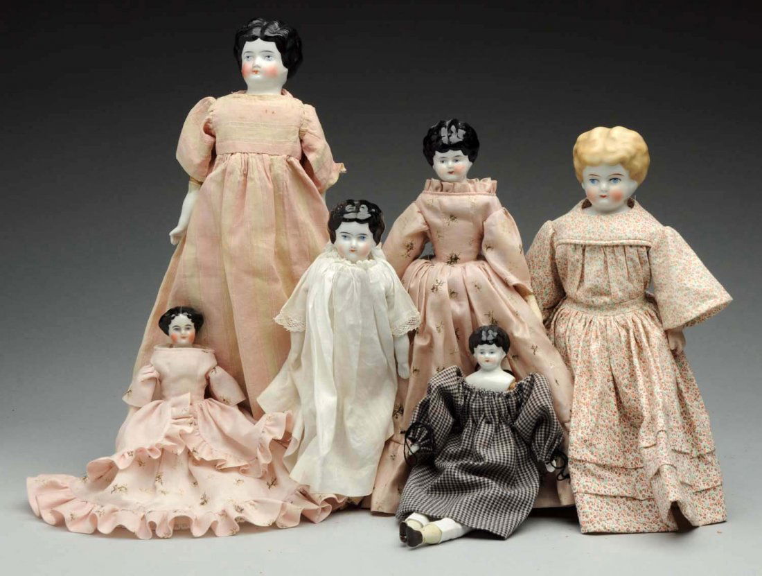 Lot of 6 China Dolls. (1 of 7)