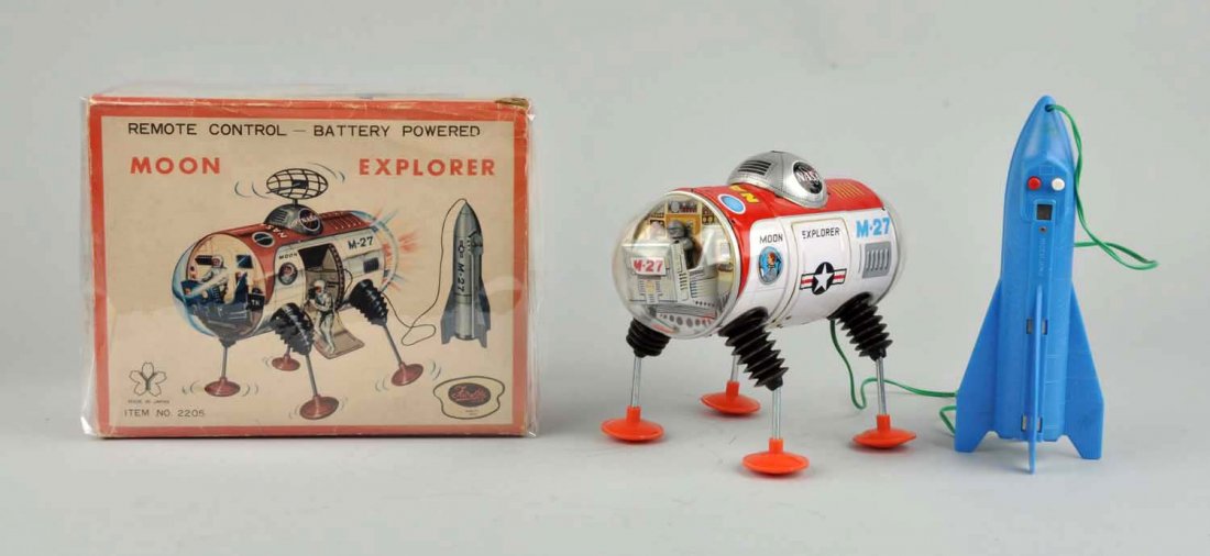 Japanese Battery Operated Tin Litho Moon Explorer. (1 of 2)
