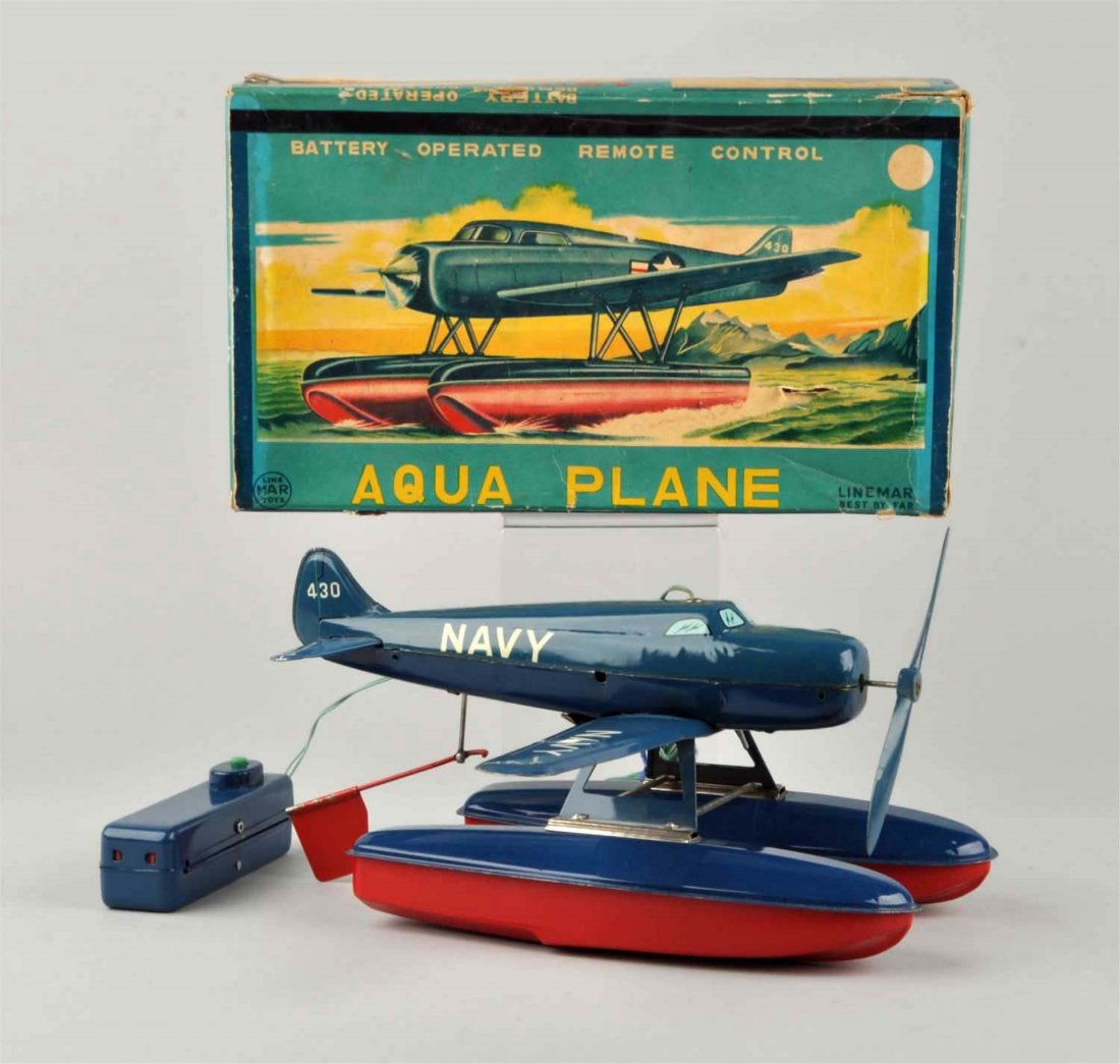 Japanese Tin Litho Aqua Plane. (1 of 4)