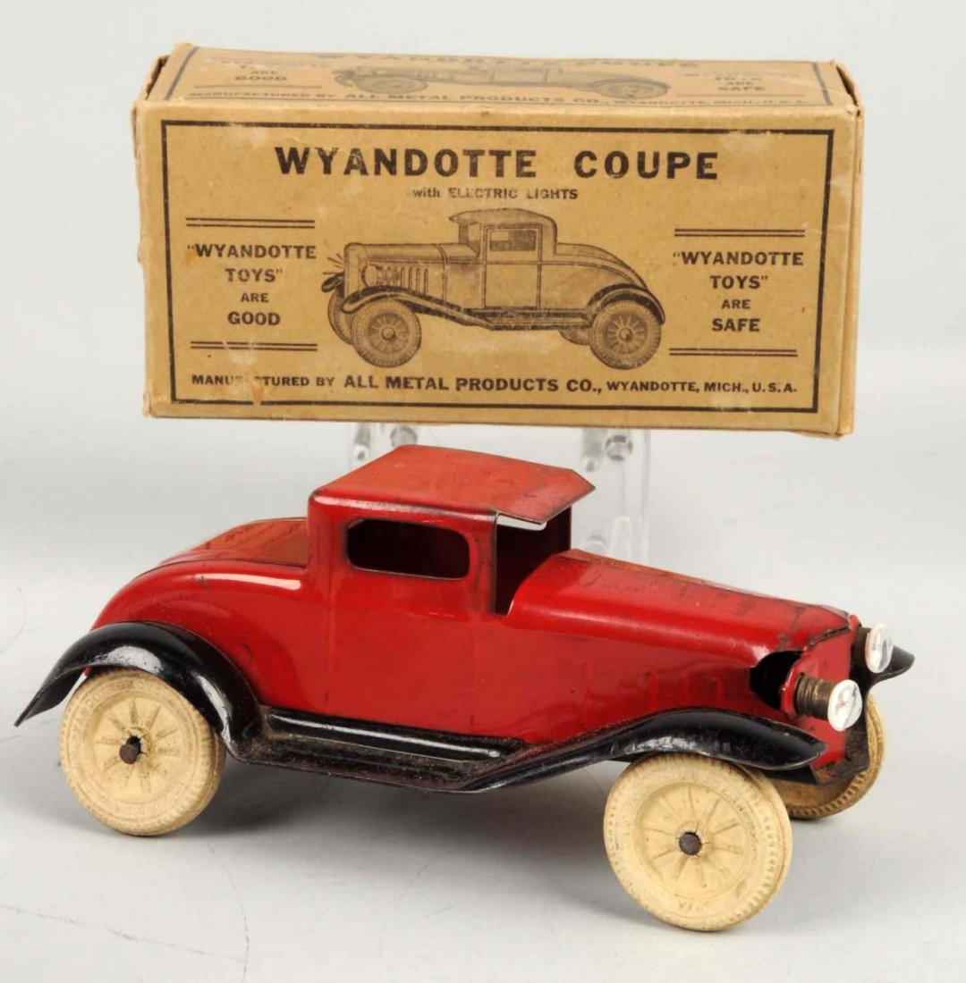 Wyandotte Pressed Steel Coupe Automobile. (1 of 2)