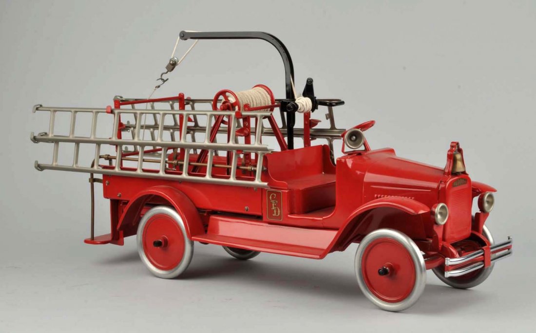 1920's Buddy L Custom Hook & Ladder Fire Truck. (1 of 3)