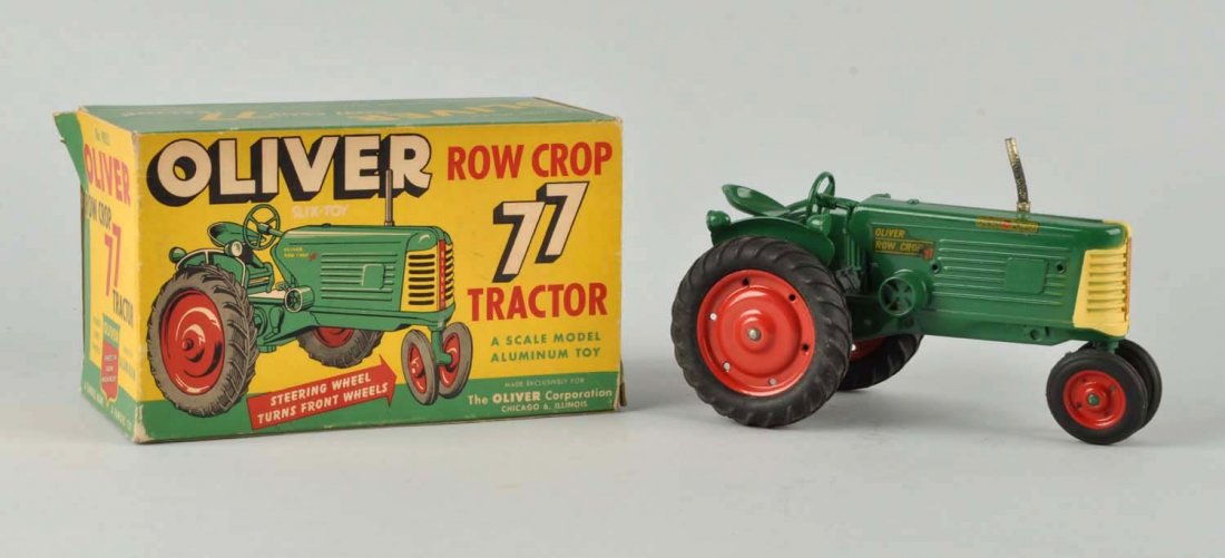 Oliver Row Crop 77 Toy Tractor. (1 of 4)