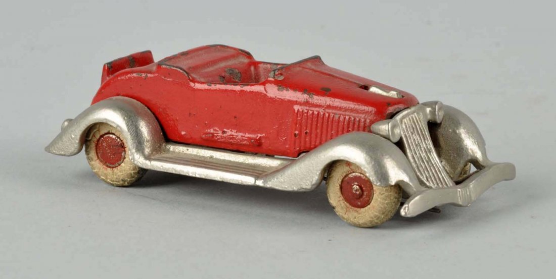 Very Scarce Kilgore Cast Iron Automobile. (1 of 3)