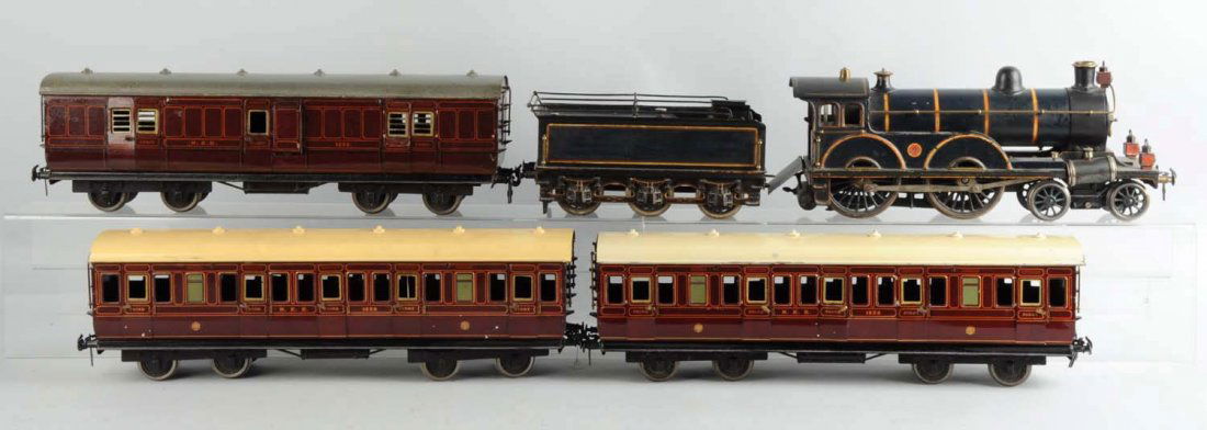 Carette 3-Gauge Loco Set. (1 of 2)