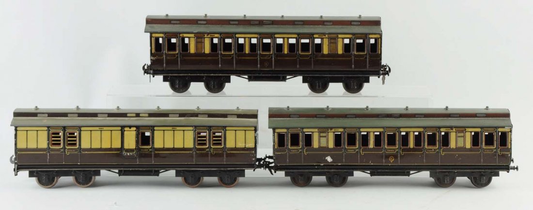 Lot Of 3: Bing 2 Gauge Passenger Cars. (1 of 2)