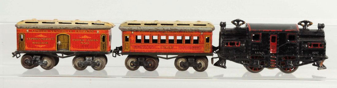 Lot Of 3: Ives 3217 Elec. Loco & 2 Passenger Cars. (1 of 2)