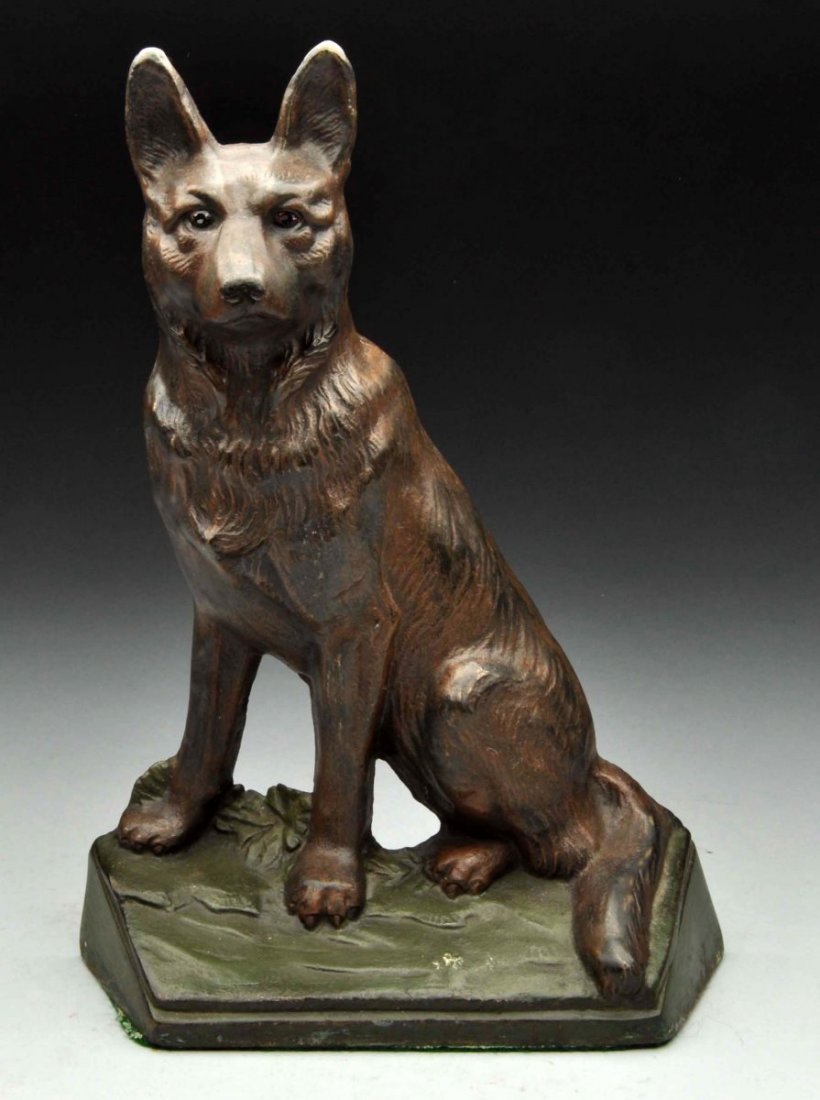 Cast Iron Sitting German Shepherd Doorstop. (1 of 4)