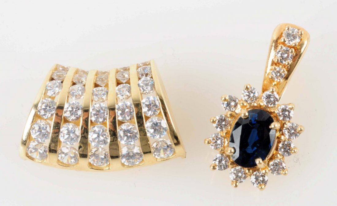 Lot Of 2: Pendants. (1 of 2)