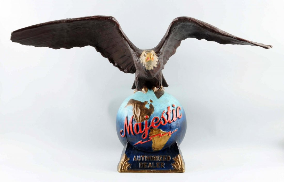 "Majestic" Eagle Display Piece. (1 of 2)