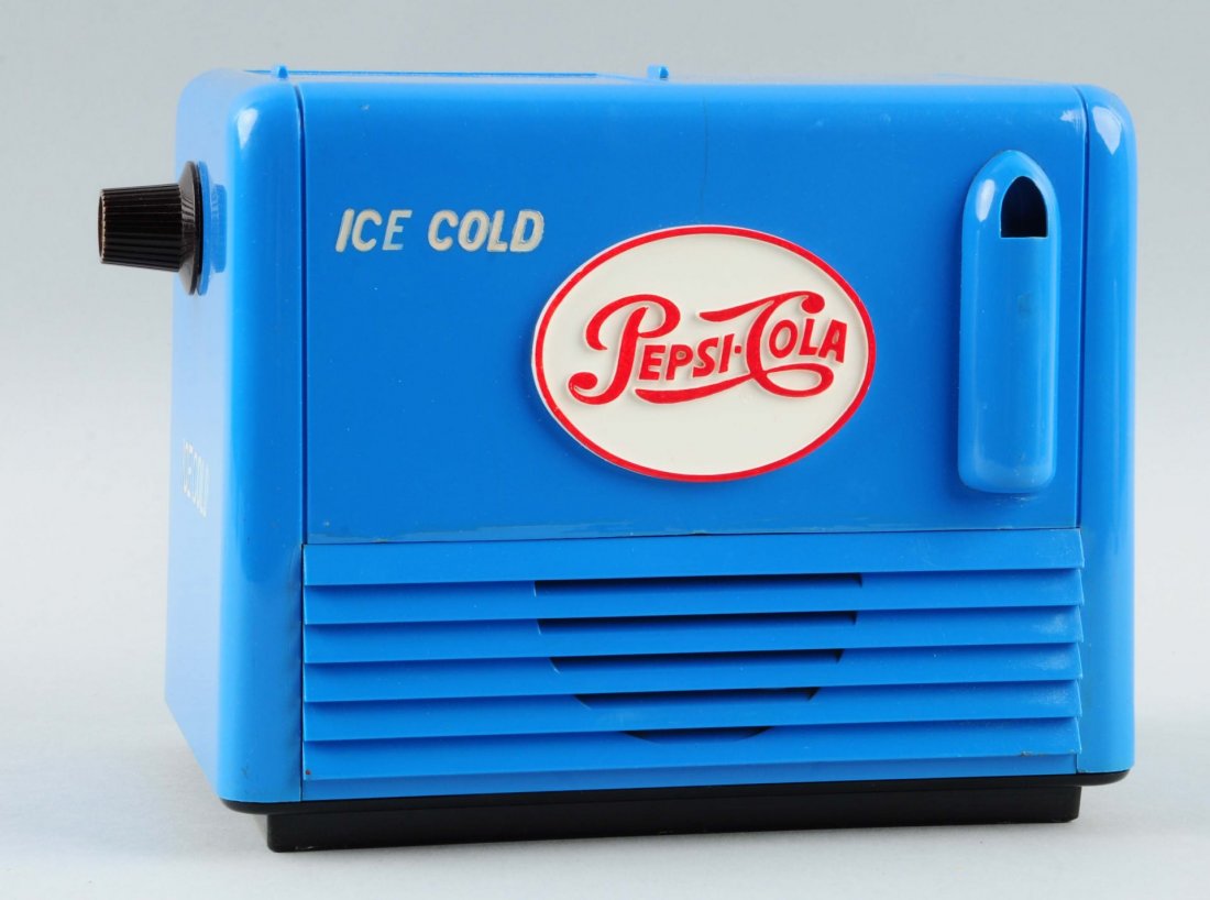 Pepsi Cola Cooler Radio. (1 of 2)