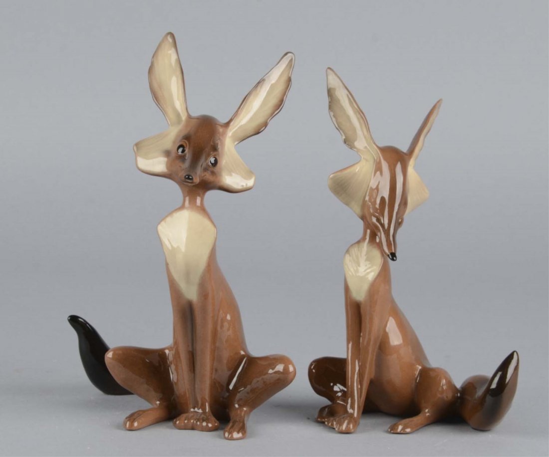 Lot Of 2: Porcelain Coyote Figurines (1 of 2)
