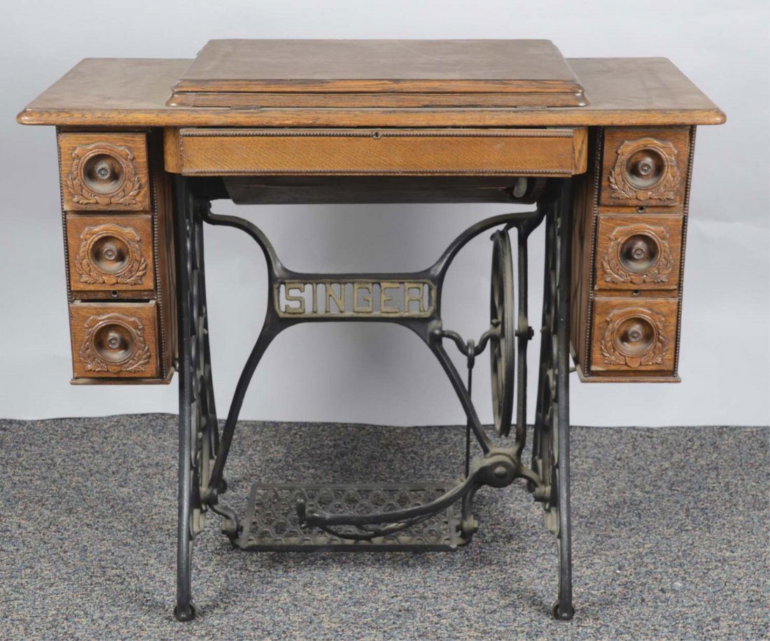 Antique Singer Oak Sewing Table And Sewing Machine (1 of 2)