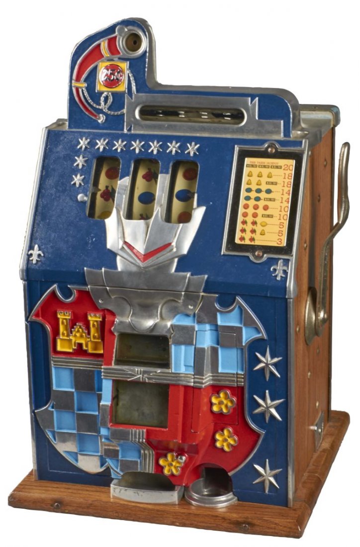 25 Mills Blue Front Castle Front Slot Machine (1 of 3)