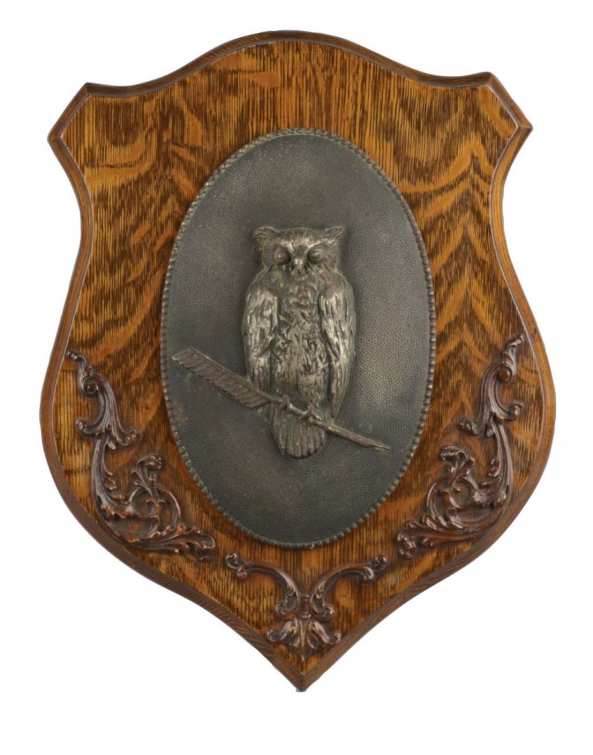 Mills Novelty Co. Cast Iron Owl Display (1 of 1)