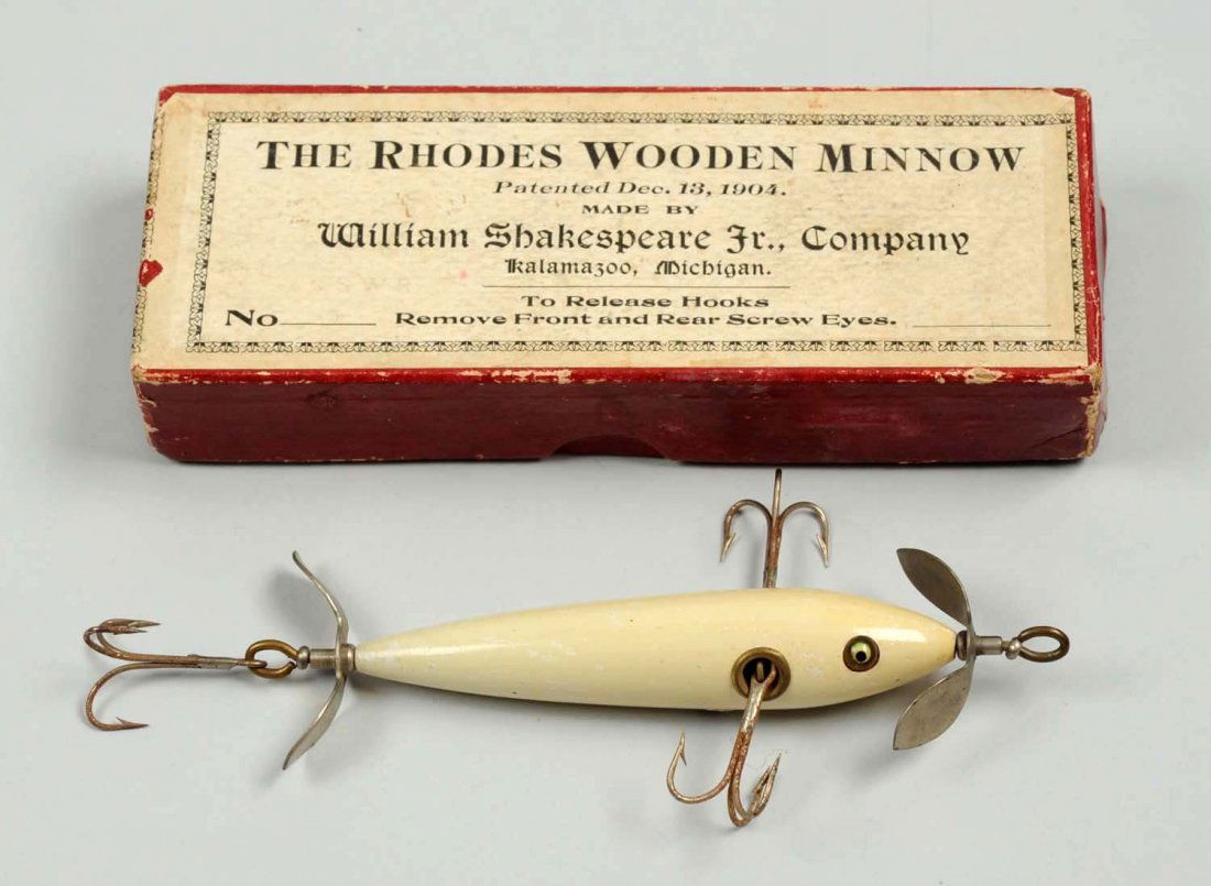 Wm. Shakespeare's Rhodes Wooden Minnow with Box.