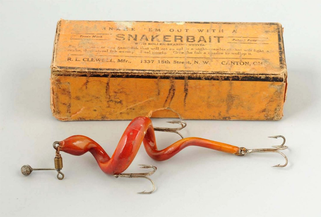 R. L. Clewell's Snakerbait and box, Canton, OH. (1 of 2)
