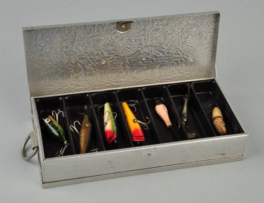 Umco Tackle Kit.: Umco tackle kit model #10, with 7 spinning size baits.