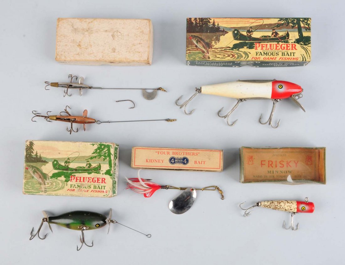 Lot Of 5 Assorted Pflueger Baits In Boxes (1 of 3)