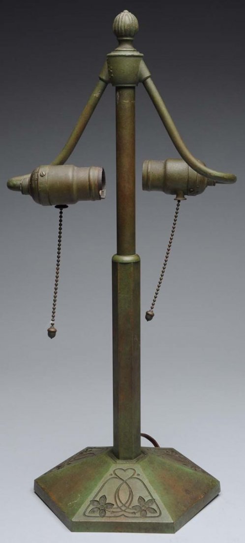 Bradley & Hubbard Green Lamp Base. (1 of 3)