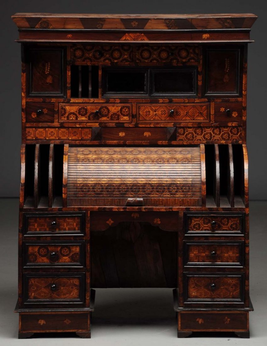 Unusual Japanese Inlaid Cylinder Top Desk. (1 of 5)