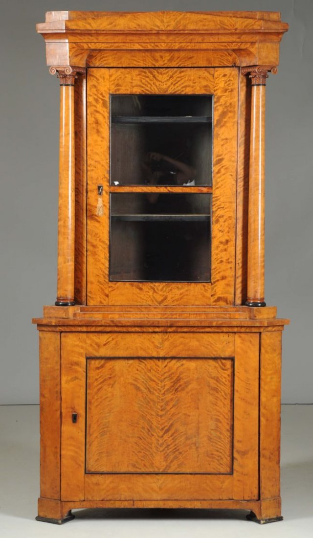 Biedermeier Corner Cabinet. (1 of 1)