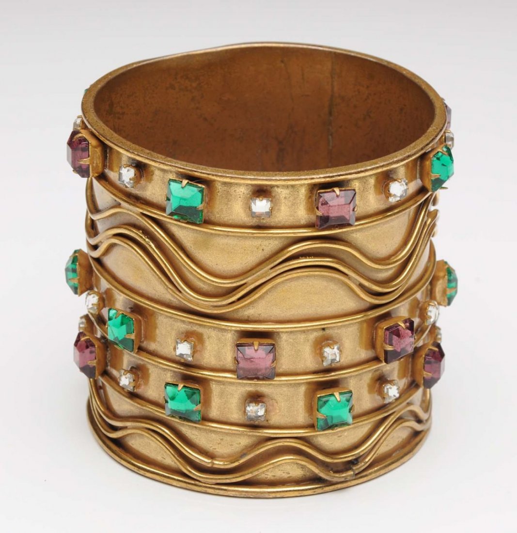 1970s Bold Cuff Bracelet. (1 of 3)