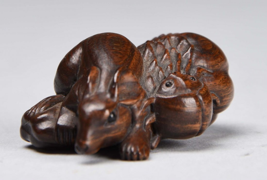 Wood Carved Netsuke Rat & Bird. (1 of 2)