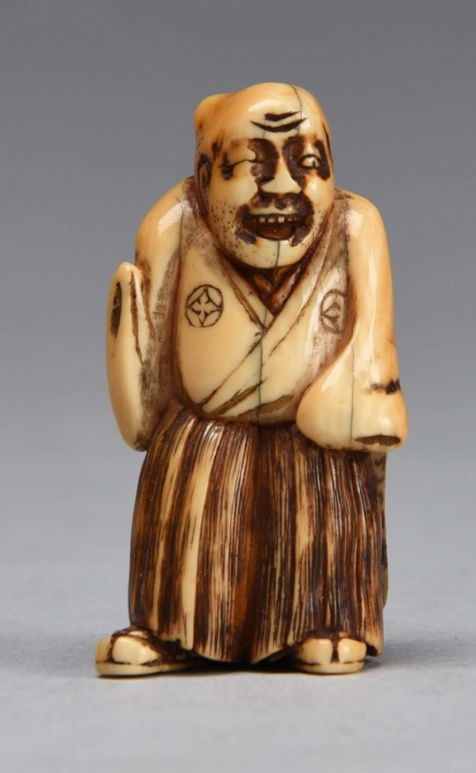18th century Japanese Ivory Netsuke. (1 of 2)