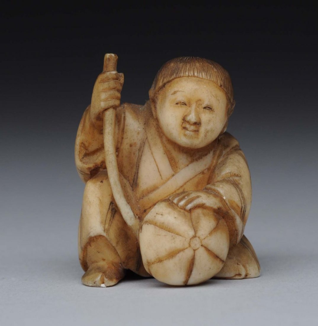 Japanese Carved Ivory Netsuke. (1 of 5)