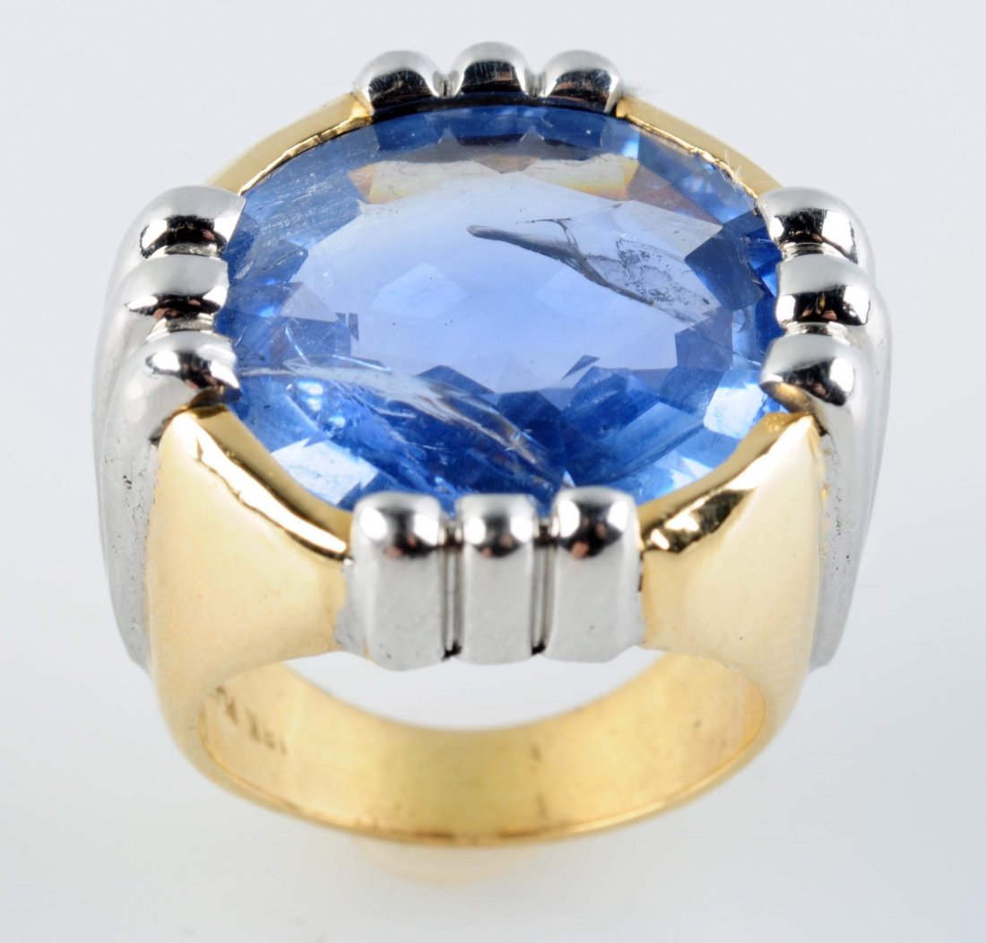 15.20 ct No Heat Burma Sapphire Ring. (1 of 6)