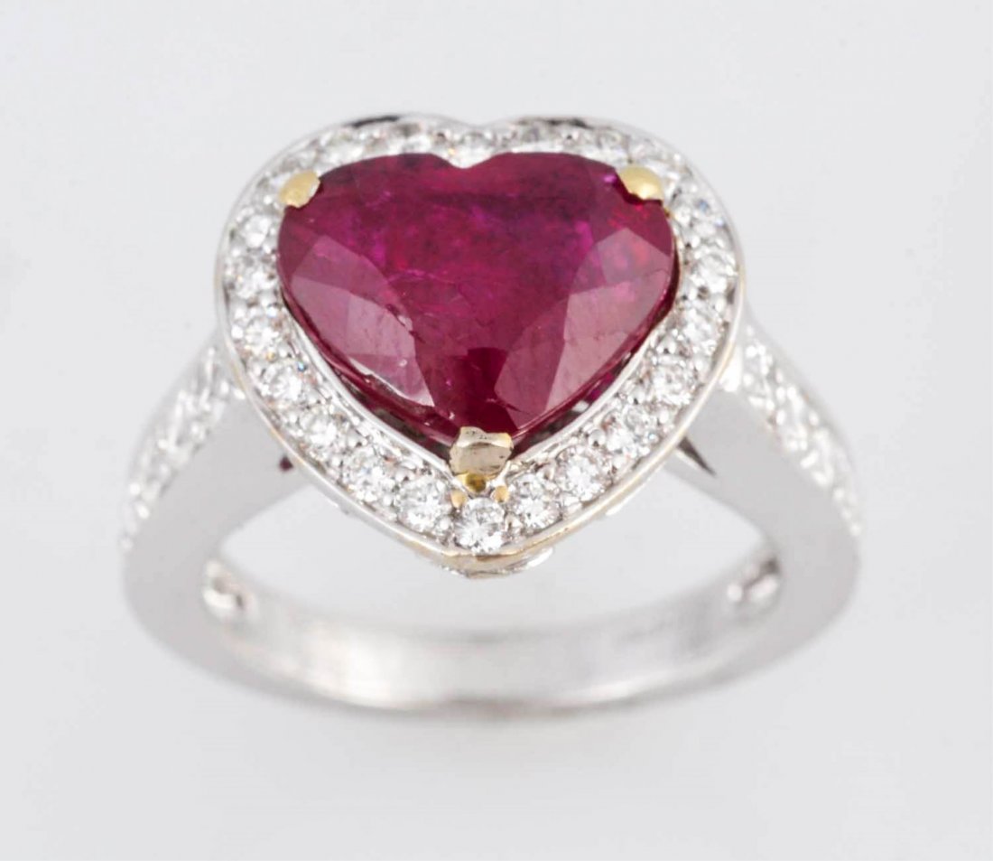 Heart Shaped Certified No Heat Ruby Ring. (1 of 7)