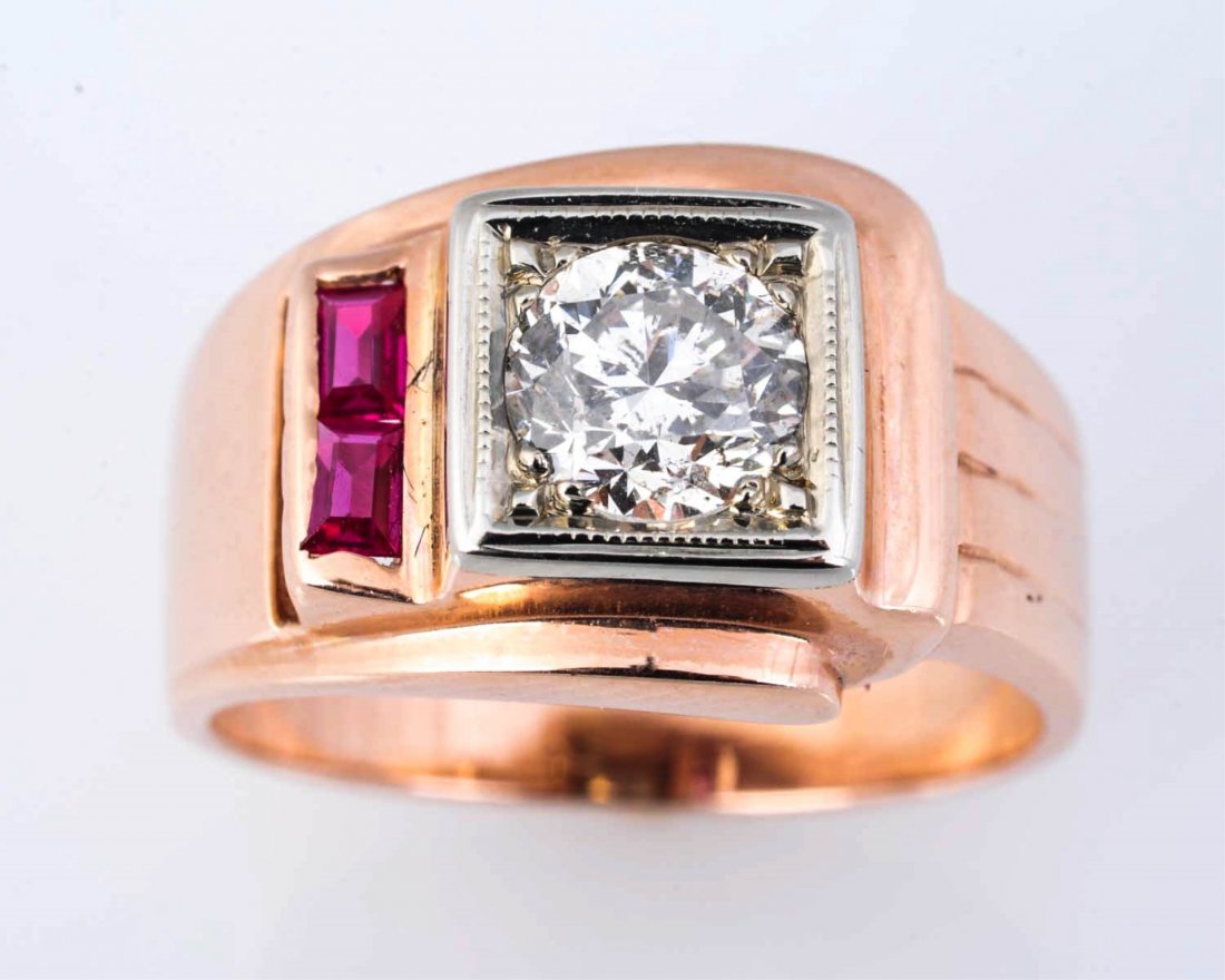 Retro Solitaire Diamond Ring. (1 of 7)