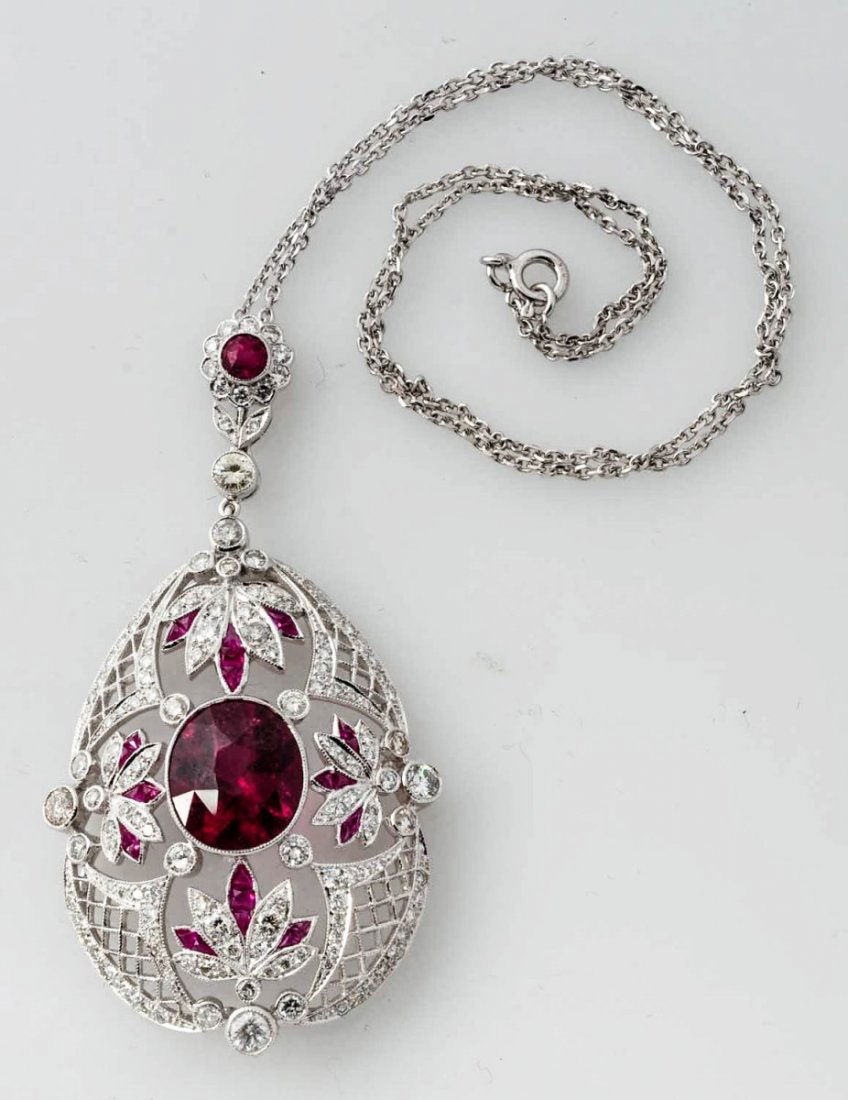 Rubellite and Diamond Pendent Necklace. (1 of 5)