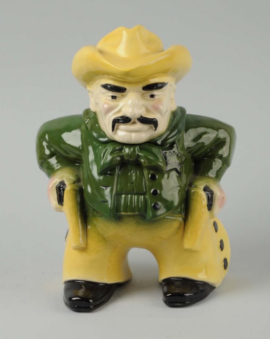 Gonder Pottery Sheriff Cookie Jar. (1 of 2)