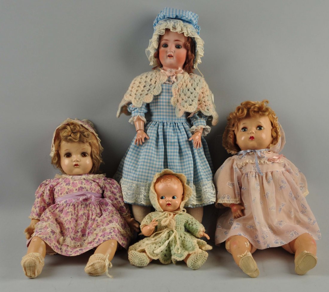 Lot Of 4: Vintage Dolls. (1 of 1)