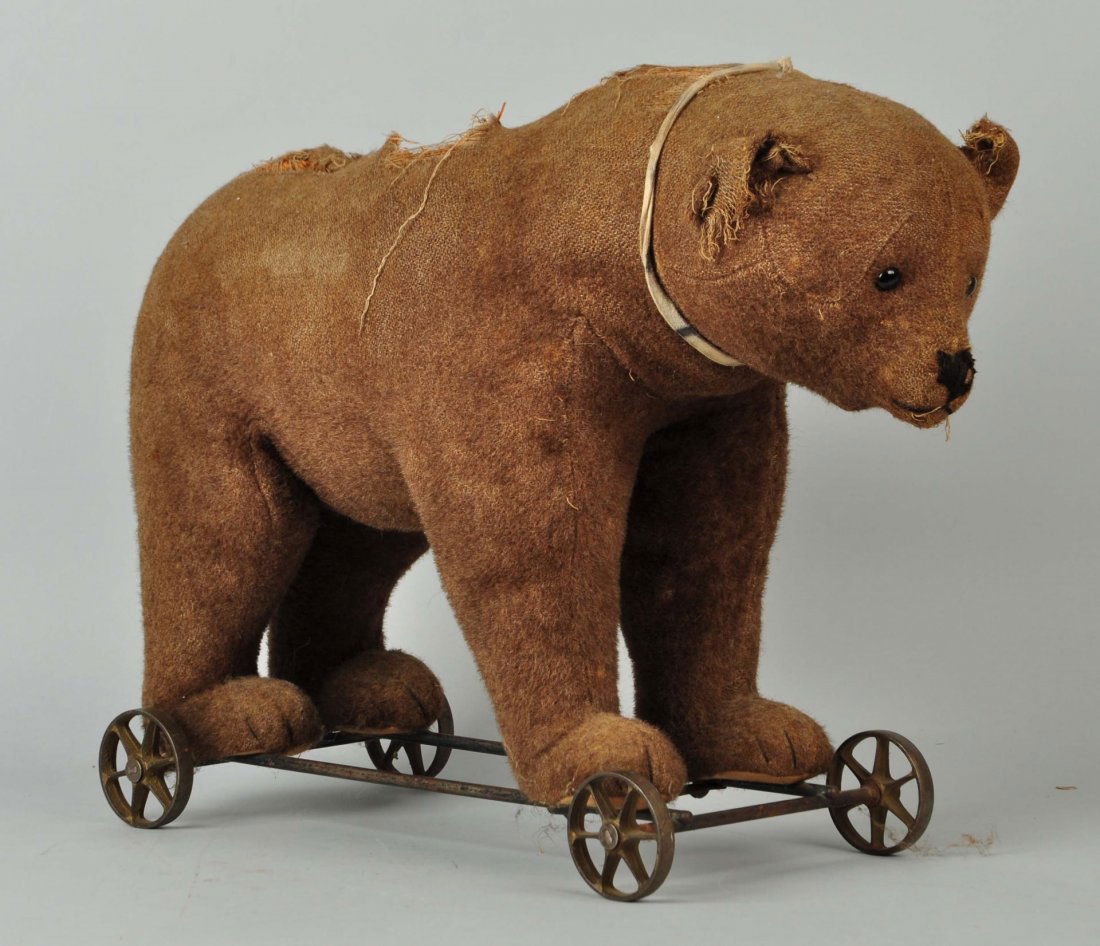 Steiff Bear On Wheels. (1 of 2)
