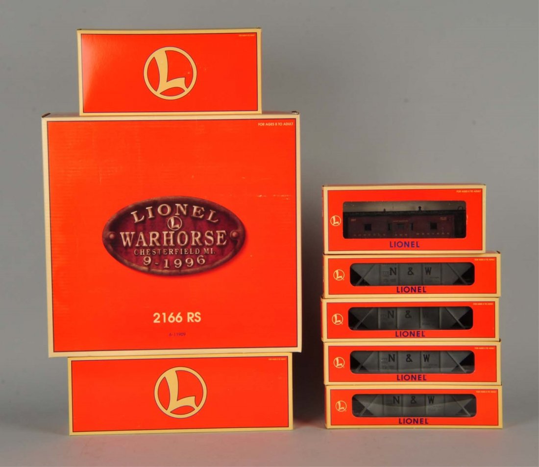 Lionel Norfolk and Western Warhorse Set. (1 of 1)